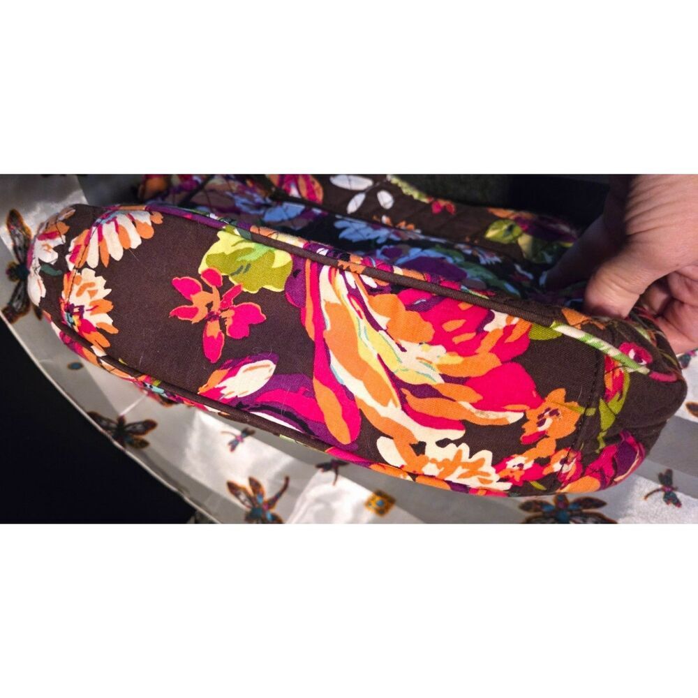 Vera Bradley Messenger Bag & Matching Wallet - EUC - Picture 5 of 8